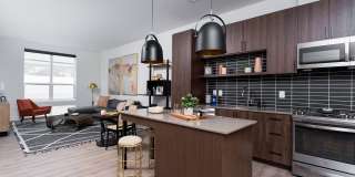 BLVD Gramercy East Gallery 22