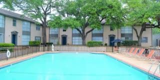 The Landmark at Alamo Heights Gallery 8