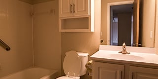 New Boston Square Gallery 16