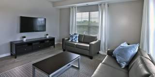 West Grand Avenue - Student Housing Gallery 9