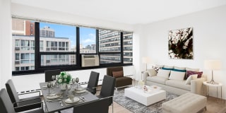 350 West Oakdale Gallery 11