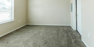 Senior Housing - Emory Senior Living Apartments Gallery 11