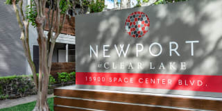 Newport at Clear Lake Gallery 41