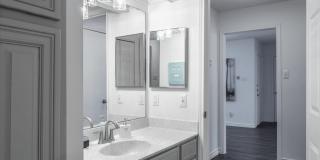 Algarita Lakeside Gallery 15