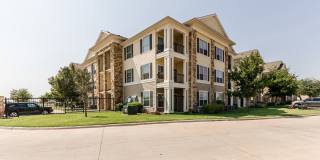 Senior Housing - Emory Senior Living Apartments Gallery 50