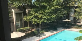 The Crest Apartments Gallery 14