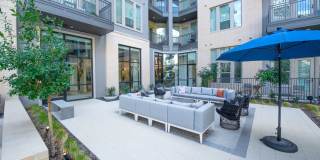Burnett Lofts Gallery 25