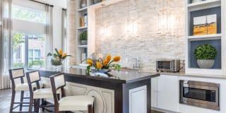 Luxe at Katy Gallery 56