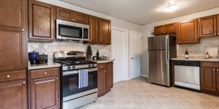 Bay Village Apartments Gallery 9