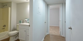 Jamestown Manor Apartments Gallery 31