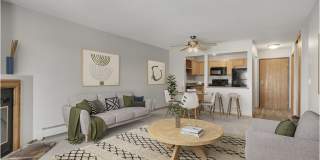 Summer Creek Apartments Gallery 3