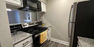 Barrett Creek Gallery 1