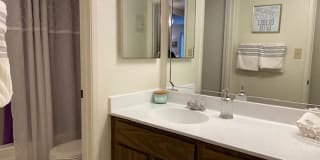 Garden Place Gallery 9