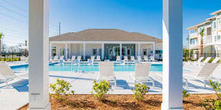 Exchange at Daphne Gallery 3