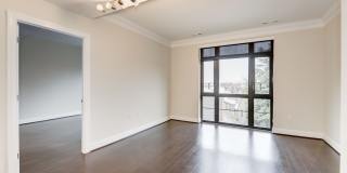 700 Constitution Gallery 4