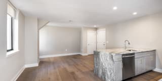 222 Rittenhouse Gallery 8