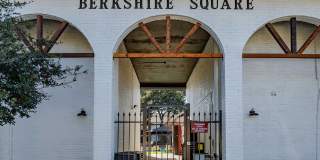 Berkshire Square Gallery 15