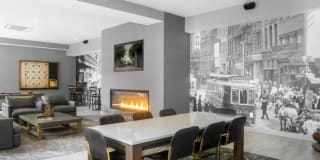 218 Arch Gallery 15