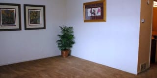 Twin Oaks Gallery 1