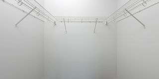 Clayton on the Park Gallery 8