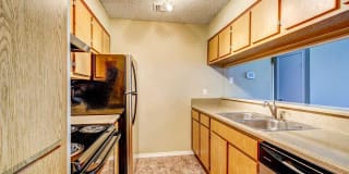 OakStone Apartment Homes Gallery 11