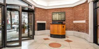 1133 North Dearborn Gallery 36