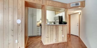 Nelk Manor Gallery 21