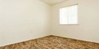 Income Restricted - Villa Robles - Affordable housing Gallery 7