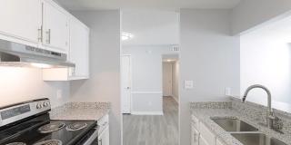 Shelby Grove Apartments Gallery 4