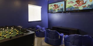 Ridgeview Gallery 13