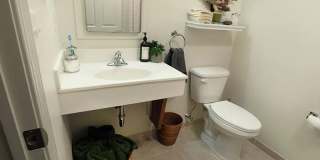 College Suites at City Station South - Student Housing Gallery 4