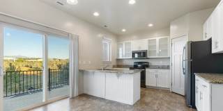 South Ridge Townhomes Gallery 4