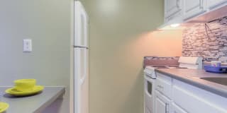 Twenty2Eleven Apartments Gallery 2