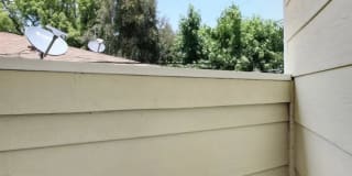 Nelk Manor Gallery 23