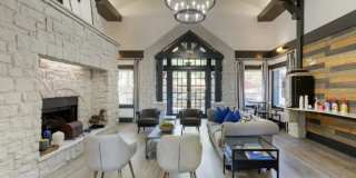 Keystone Falls Apartment Homes Gallery 11