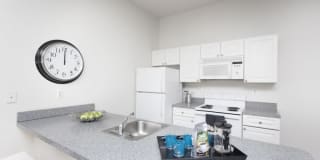 UNIVERSITY APARTMENTS Gallery 1