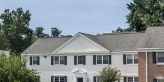 Eaton Square at Arlington Ridge Gallery 23