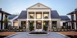 The Residences at Lakeview Gallery 40