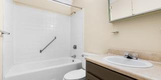 Glendale Park Apartments - Senior Housing Gallery 7