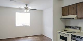 Burnam Woods Apartments Gallery 4