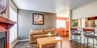 OakStone Apartment Homes Gallery 2