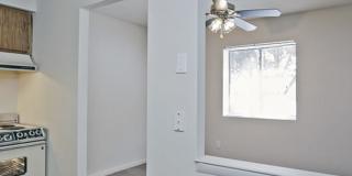 Burnam Woods Apartments Gallery 17