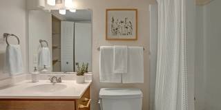 Lacota Apartments Gallery 12