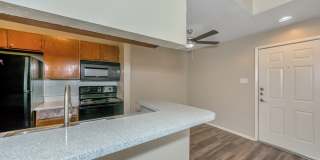 Oak Meadow Apartments Gallery 10