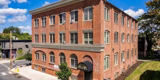 Glass Factory Gallery 18