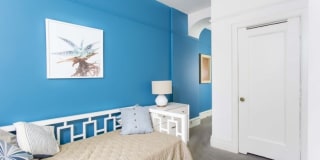 Adelphia House Gallery 4