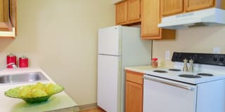 Pine Lake Apartments Gallery 1