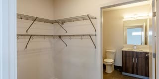 1600 Hoyt Gallery 16