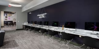 Yugo Greenville Uptown - Student Housing Gallery 3