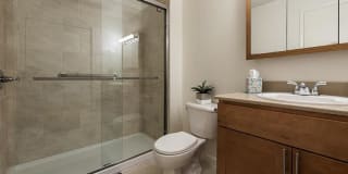 Country Club Apartments Gallery 31